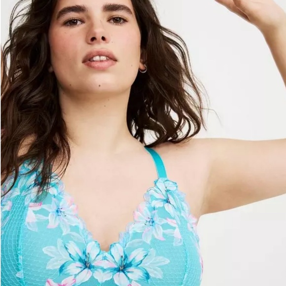 Torrid Turquoise Unlined Lilly Bralette 2 - Picture 5 of 6